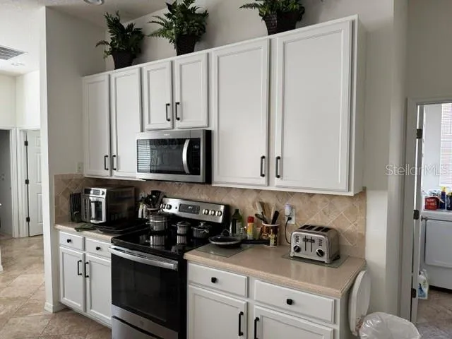 6145 E 41 STREET Bradenton, FL 34203