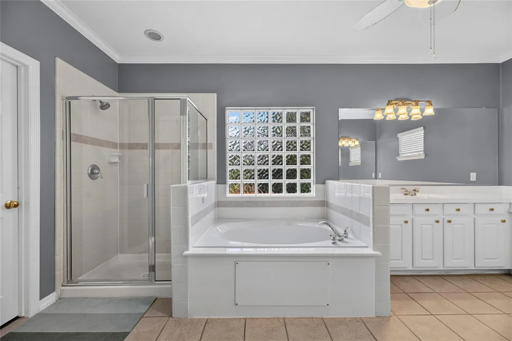 2606 Shady Acres Landing Houston, TX 77008
