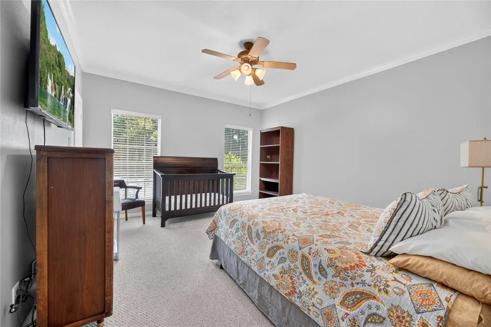 2606 Shady Acres Landing Houston, TX 77008