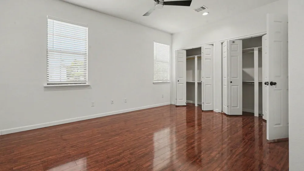 424 S Holmes Street La Porte, TX 77571