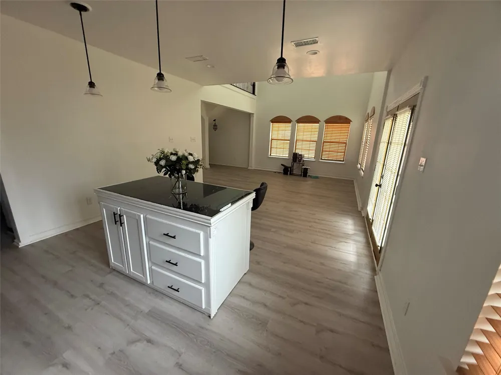 424 S Holmes Street La Porte, TX 77571