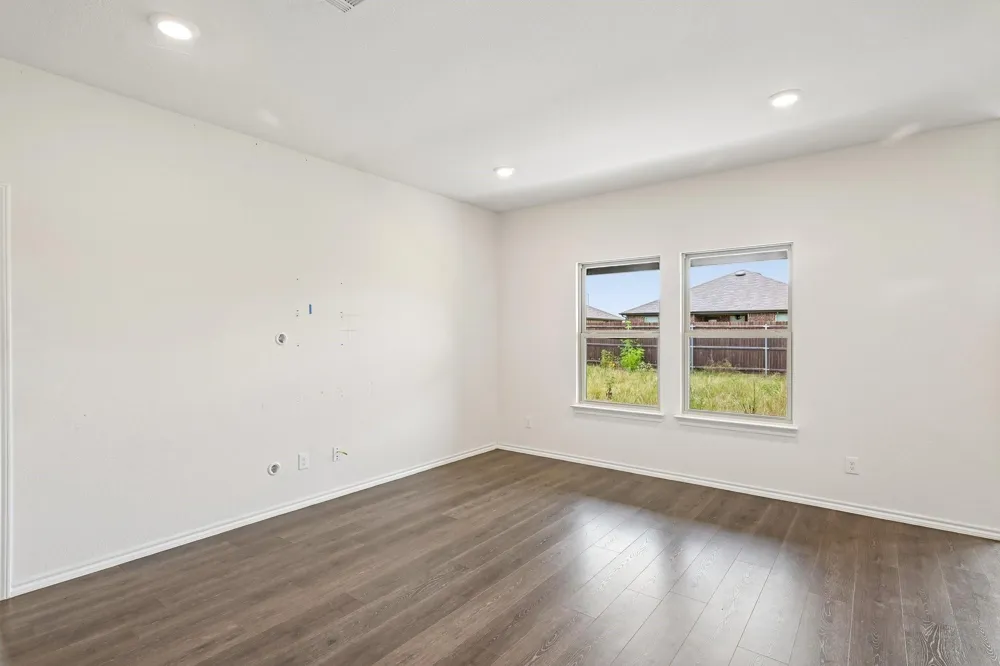1015 Serena Drive Dallas, TX 75253