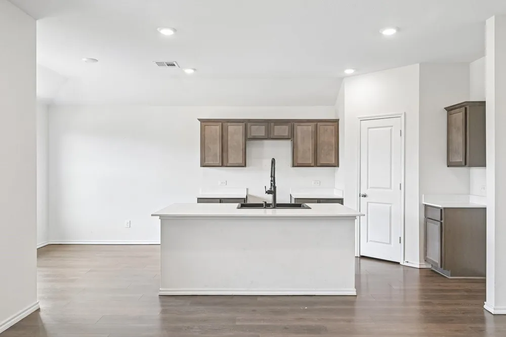 1015 Serena Drive Dallas, TX 75253