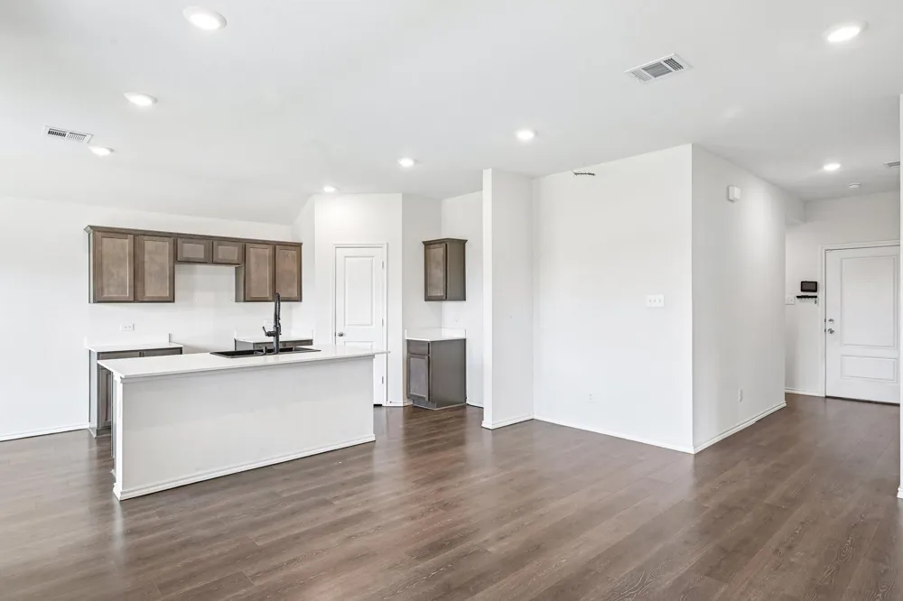 1015 Serena Drive Dallas, TX 75253