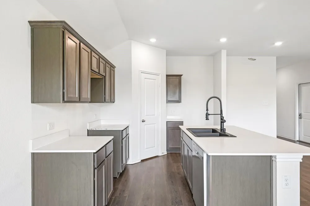 1015 Serena Drive Dallas, TX 75253