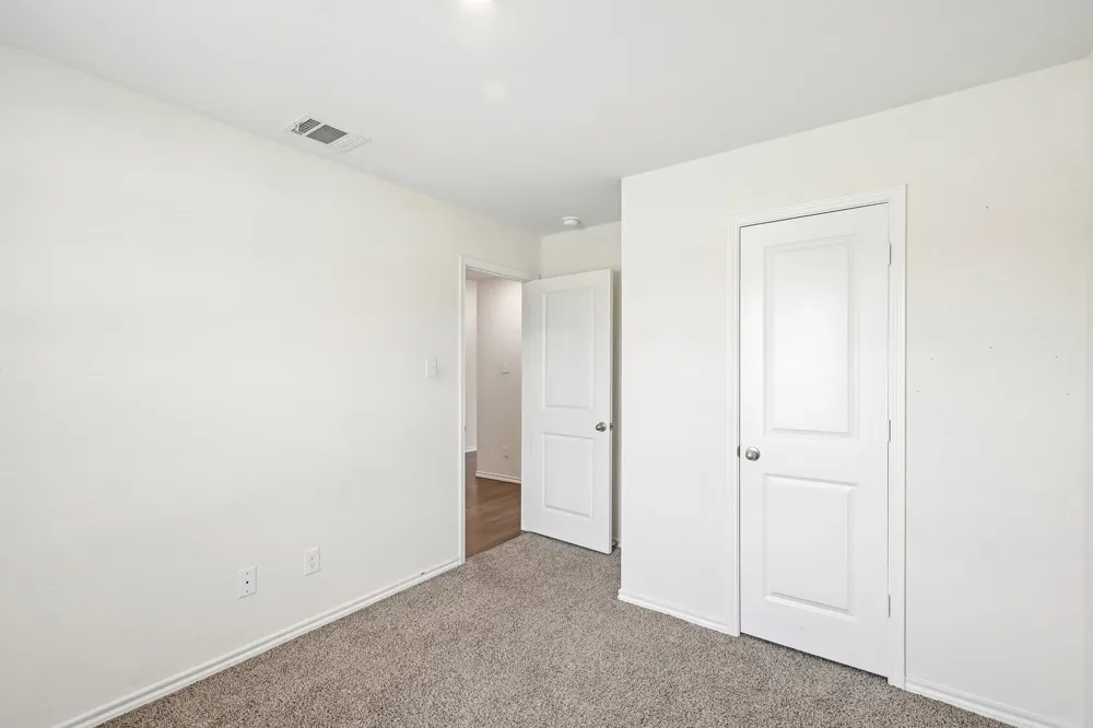 1015 Serena Drive Dallas, TX 75253
