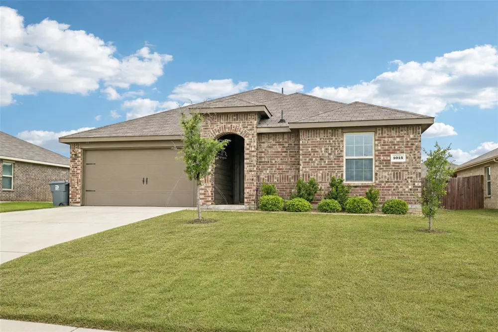 1015 Serena Drive Dallas, TX 75253