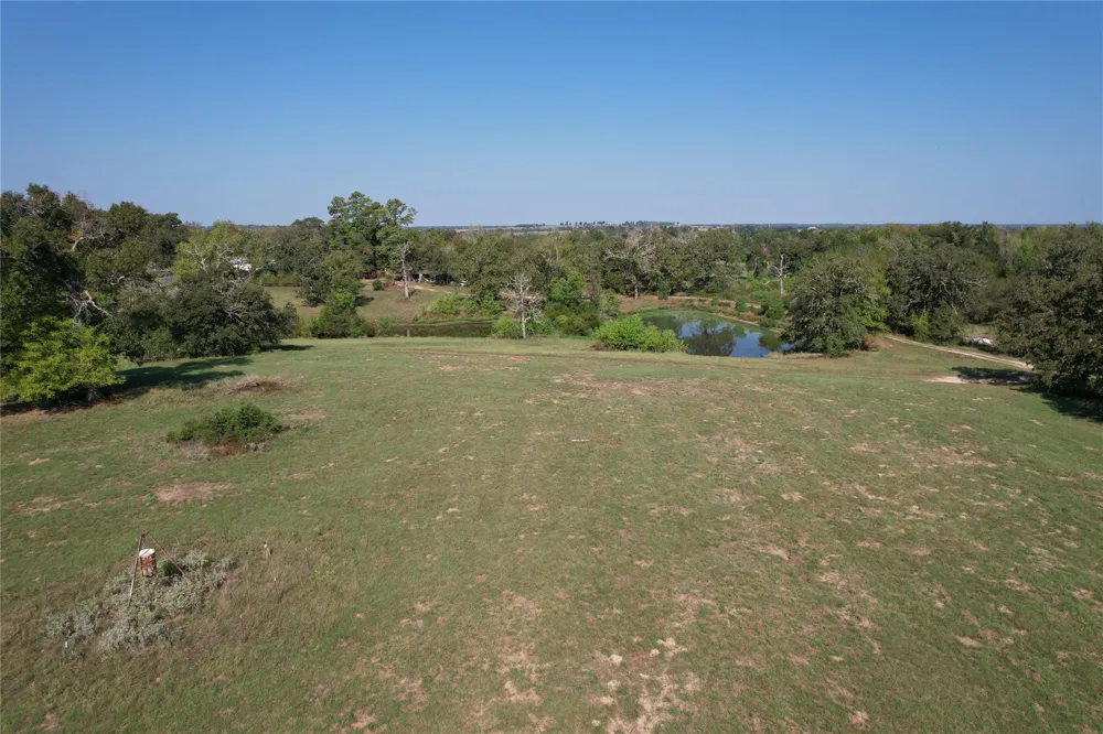 879 Cr 3390 Crockett, TX 75835