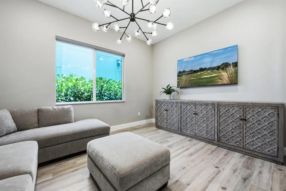 12269 Waterstone Circle Palm Beach Gardens, FL 33412