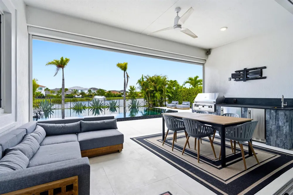 12269 Waterstone Circle Palm Beach Gardens, FL 33412