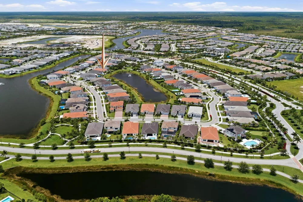 12269 Waterstone Circle Palm Beach Gardens, FL 33412