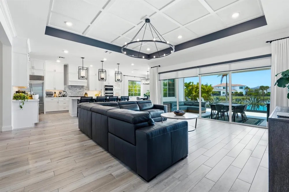 12269 Waterstone Circle Palm Beach Gardens, FL 33412