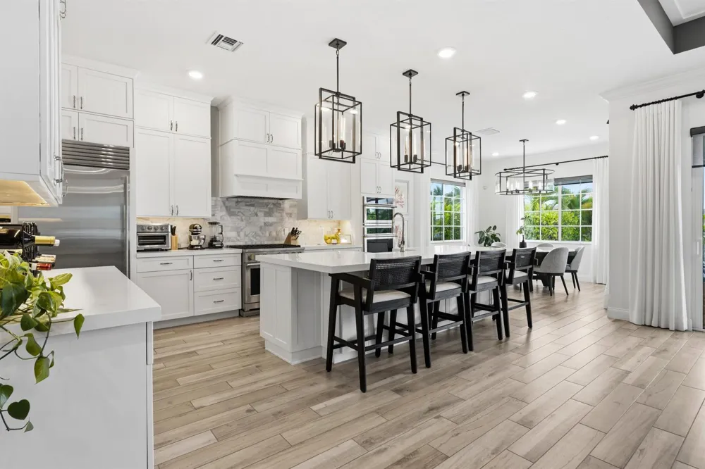 12269 Waterstone Circle Palm Beach Gardens, FL 33412