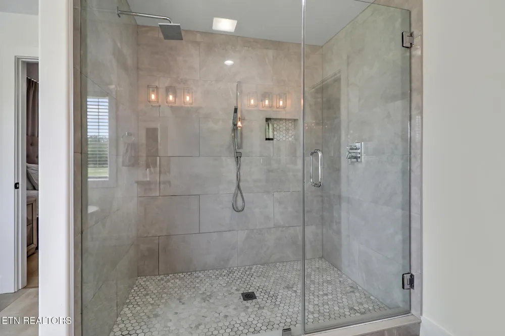 322 Randolph Rd Crossville, TN 38571