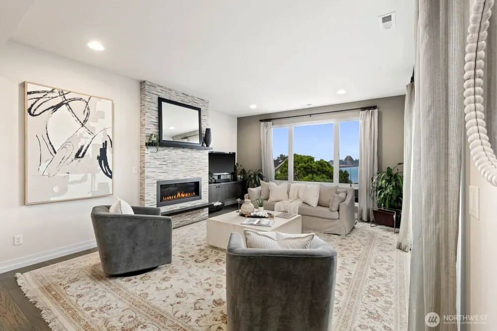 1525 36th Avenue S Seattle, WA 98144