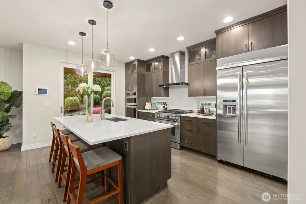 1525 36th Avenue S Seattle, WA 98144