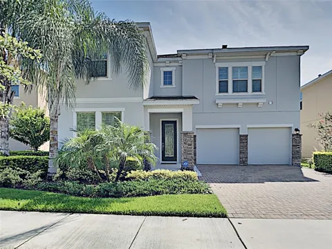 8931 LOOKOUT POINTE DRIVE