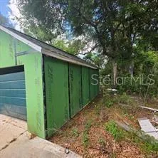 8869 E OGDEN LANE Floral City, FL 34436