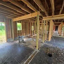 8869 E OGDEN LANE Floral City, FL 34436