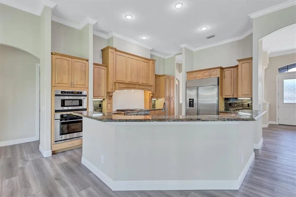 1911 148TH COURT E Bradenton, FL 34212