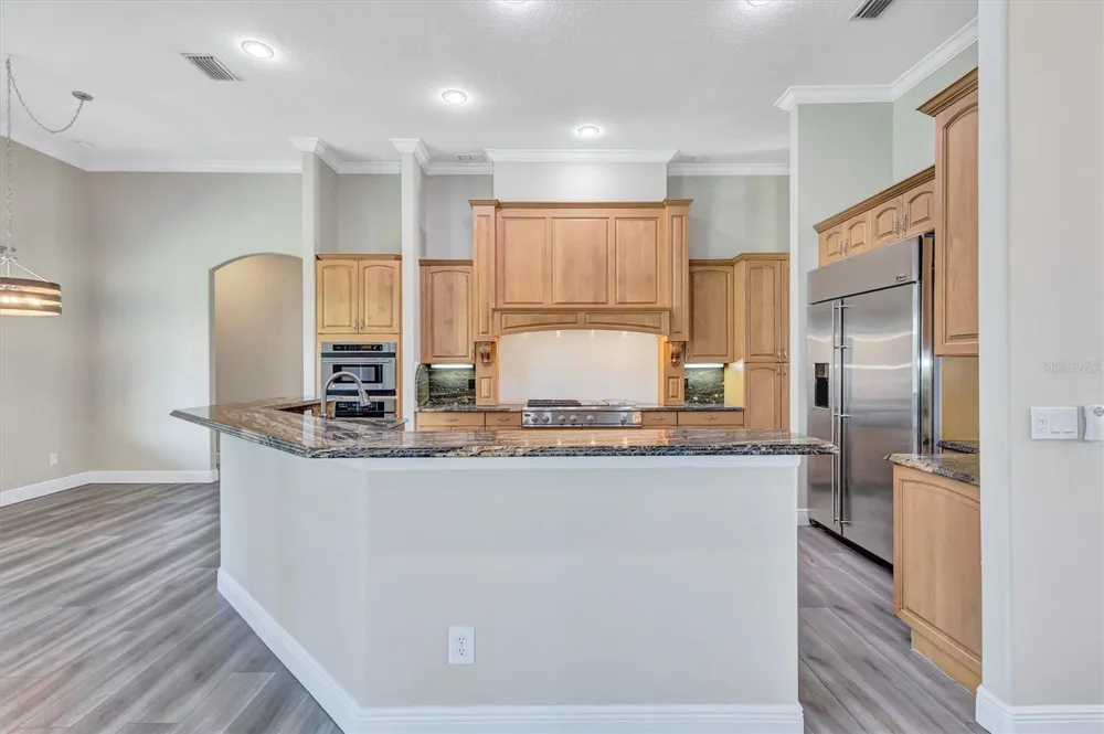 1911 148TH COURT E Bradenton, FL 34212