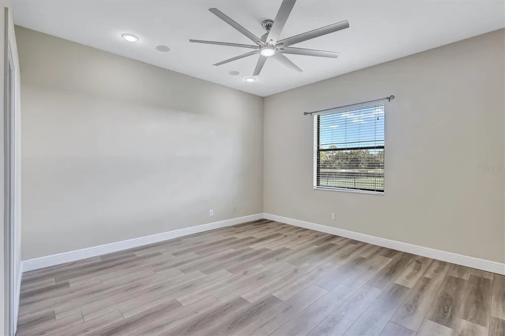 1911 148TH COURT E Bradenton, FL 34212