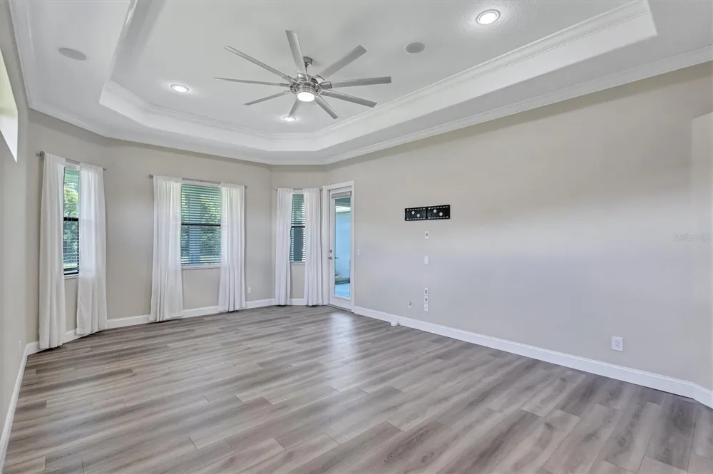1911 148TH COURT E Bradenton, FL 34212