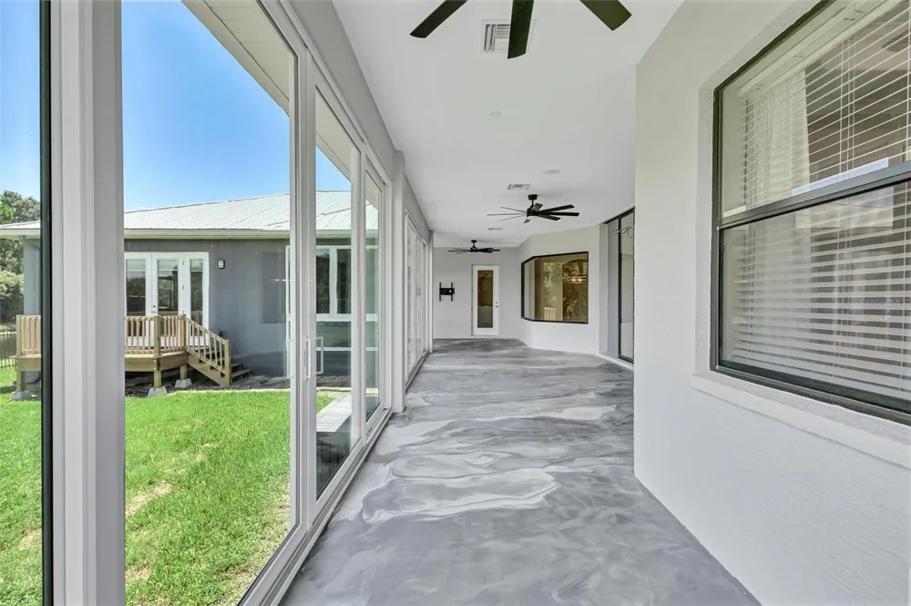 1911 148TH COURT E Bradenton, FL 34212