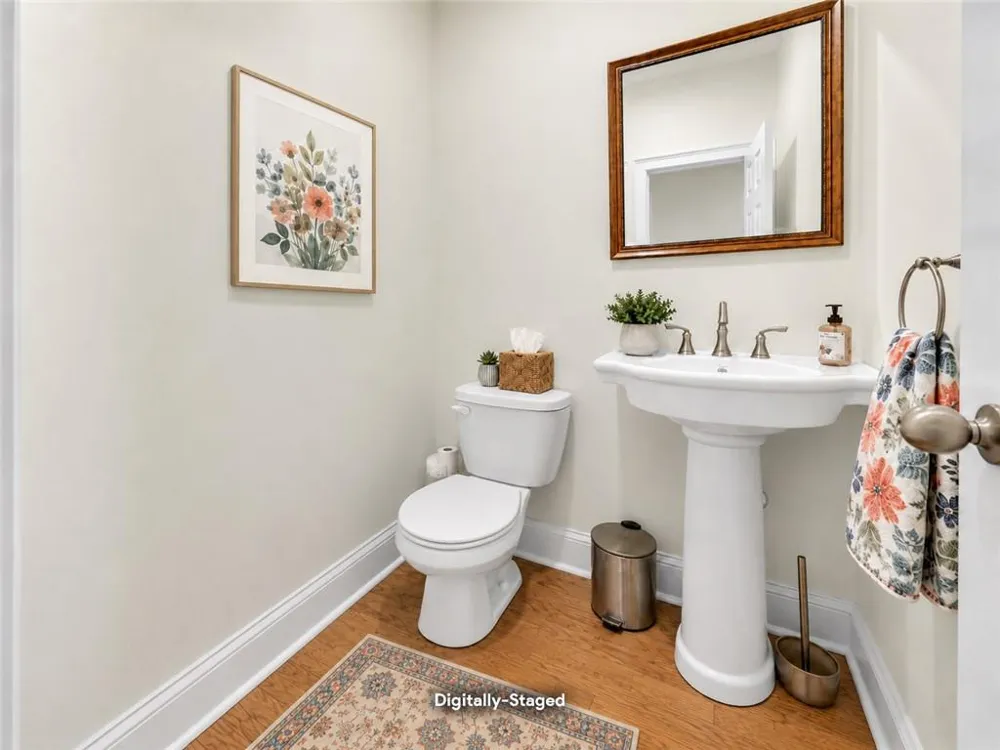 27 Classic Drive Hartwell, GA 30643