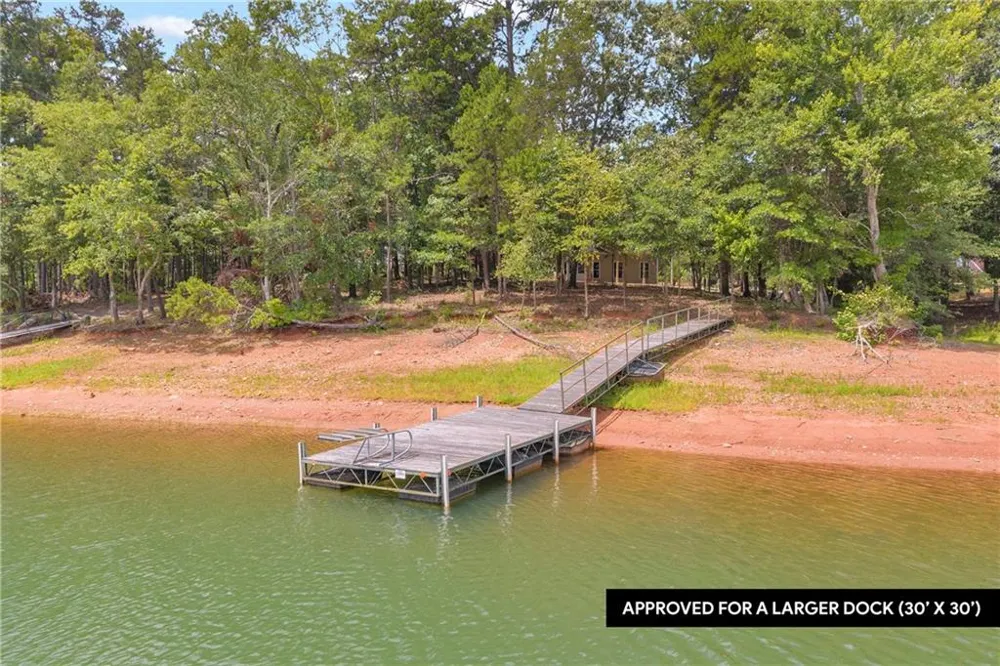 27 Classic Drive Hartwell, GA 30643