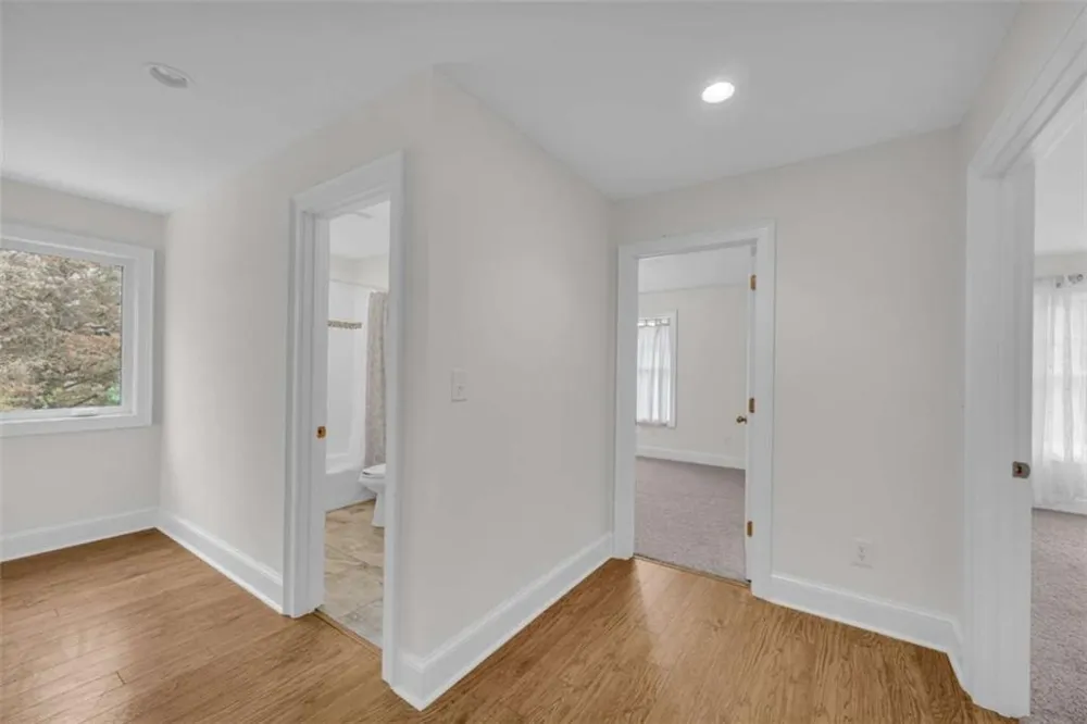 27 Classic Drive Hartwell, GA 30643