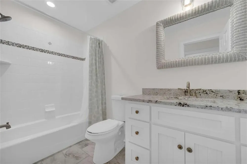 27 Classic Drive Hartwell, GA 30643