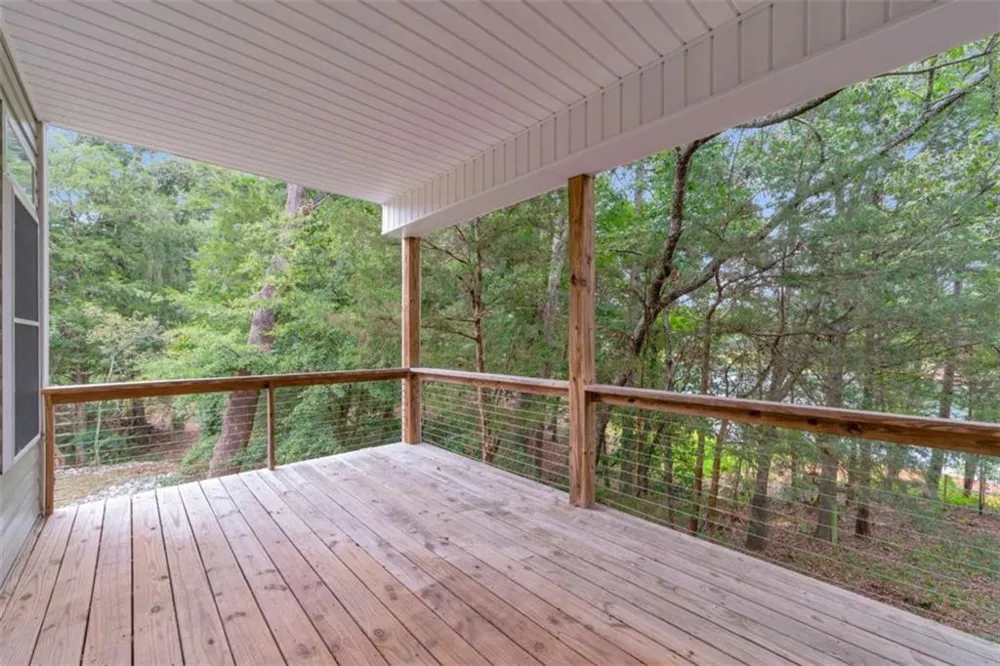 27 Classic Drive Hartwell, GA 30643