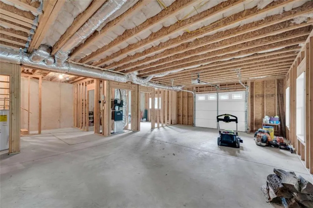 27 Classic Drive Hartwell, GA 30643