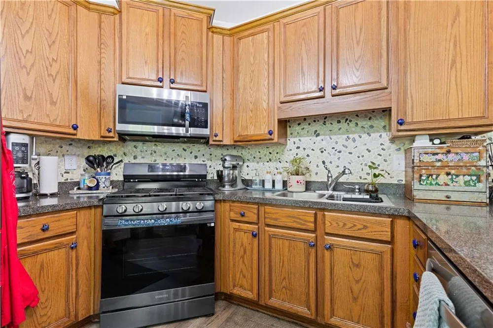 2928 George Busbee Parkway NW #318 Kennesaw, GA 30144