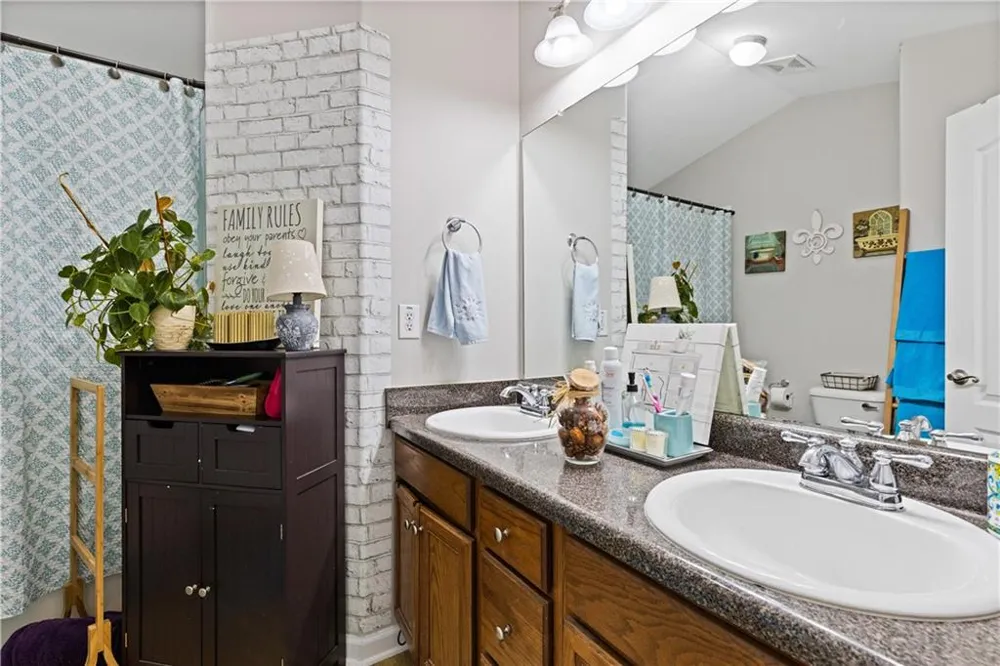 2928 George Busbee Parkway NW #318 Kennesaw, GA 30144