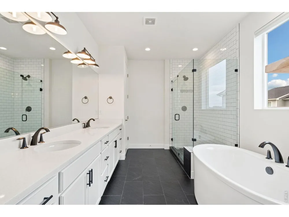 4941 Oakley Drive Timnath, CO 80547