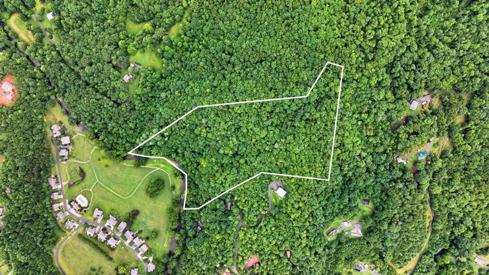 Suntrace Circle Cullowhee, NC 28723