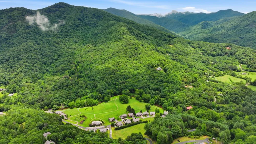 Suntrace Circle Cullowhee, NC 28723