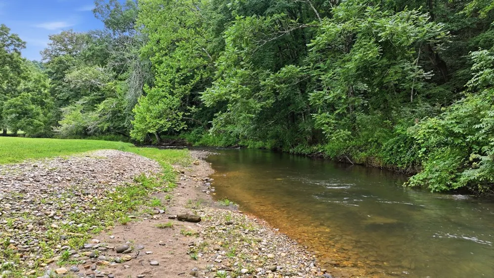 Suntrace Circle Cullowhee, NC 28723