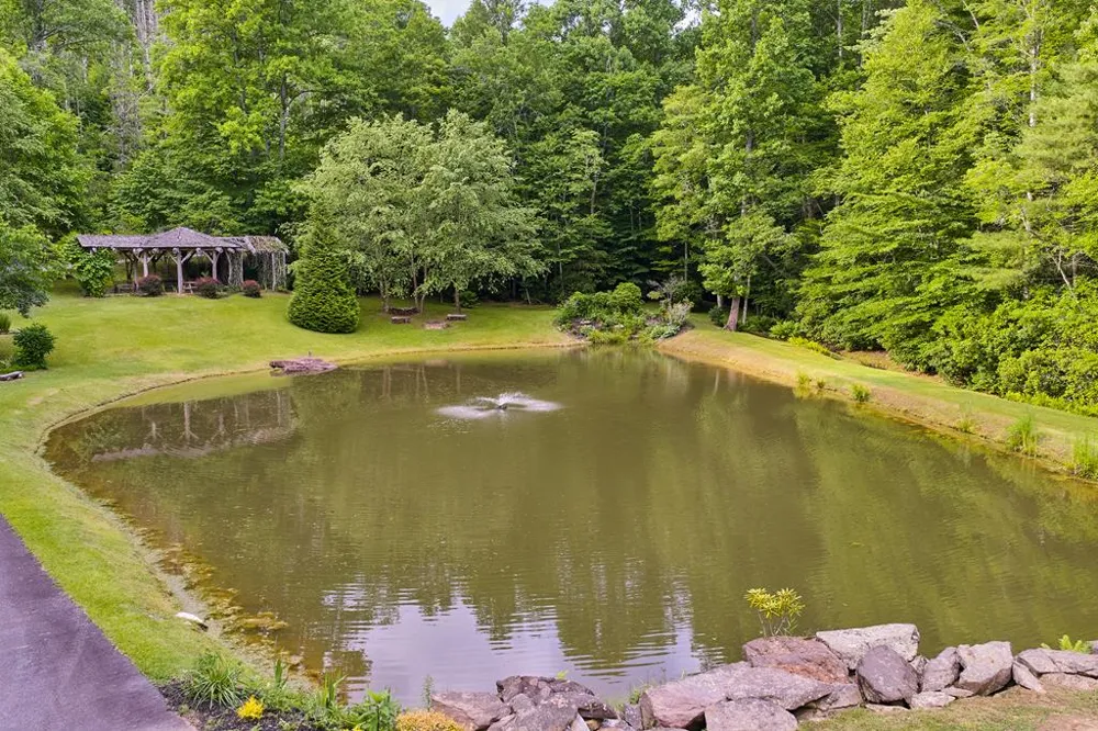 Winding Stairs Rd Topton, NC 28781