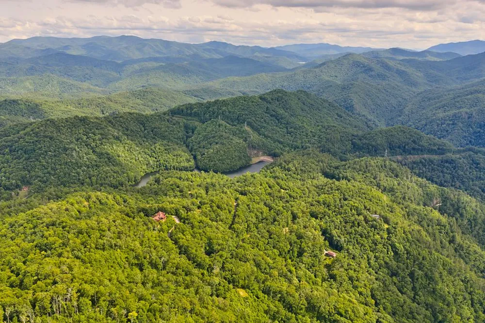 Winding Stairs Rd Topton, NC 28781