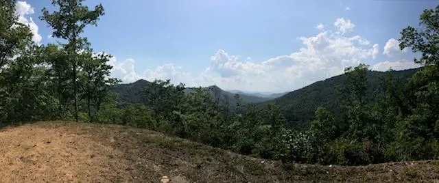Eagle Crest Way Bryson City, NC 28713