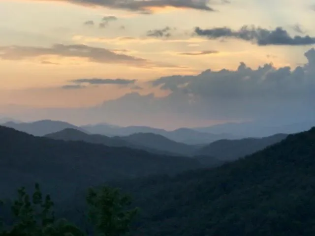 Eagle Crest Way Bryson City, NC 28713