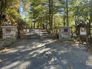 High Ridge Rd Franklin, NC 28734