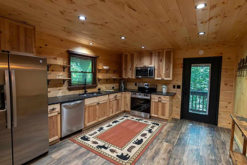 High Ridge Rd Franklin, NC 28734