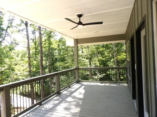 Laurel Springs Dr Bryson City, NC 28713