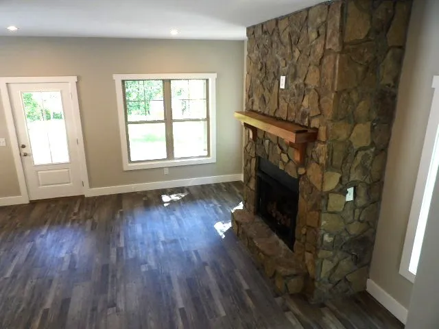 Laurel Springs Dr Bryson City, NC 28713