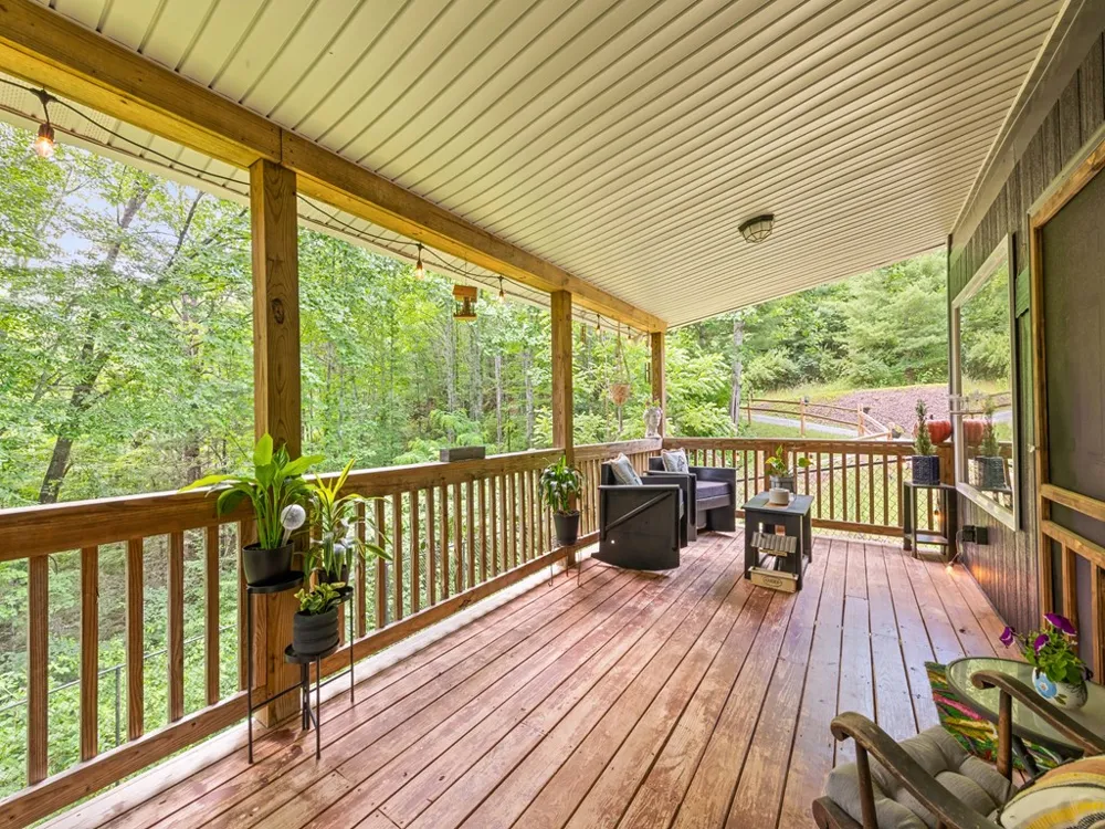 McKinzie Place Waynesville, NC 28785