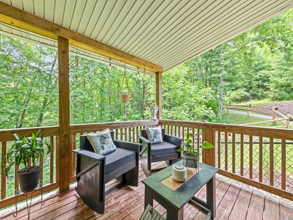 McKinzie Place Waynesville, NC 28785